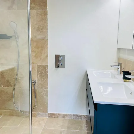 Nocleg ze śniadaniem Leopard *