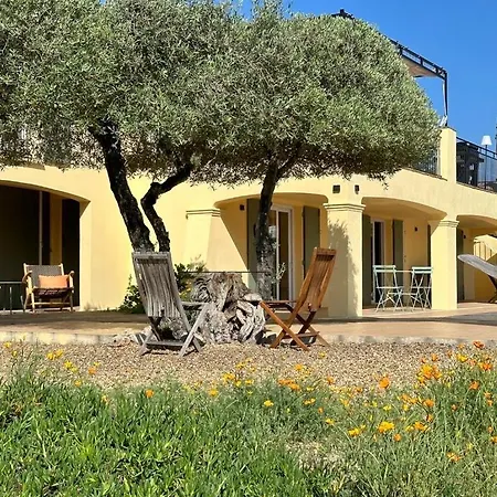 Leopard Bed & Breakfast *