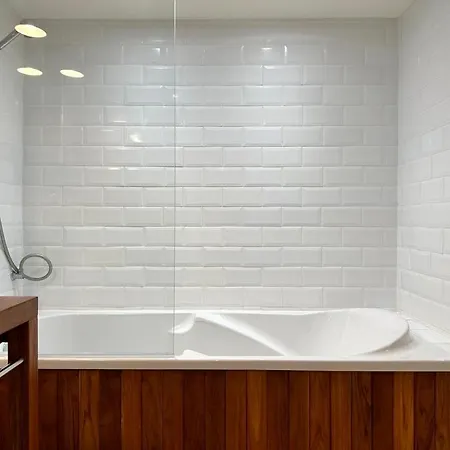 Bed & Breakfast Leopard *